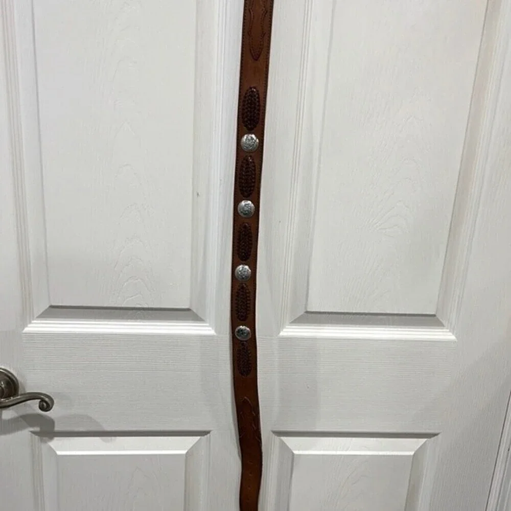 Men’s brown leather and silver color  western style belt
